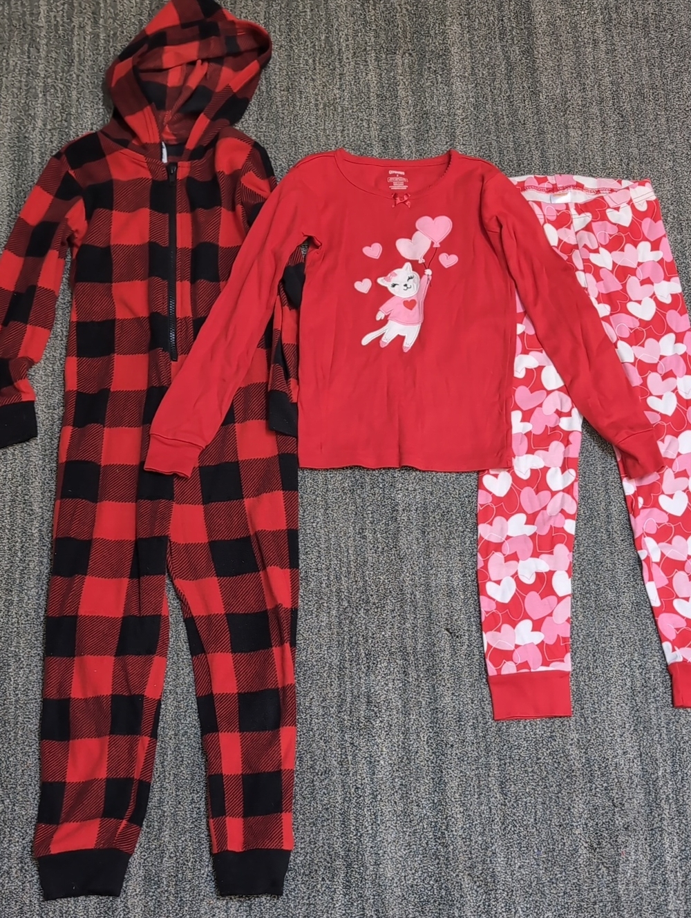 EUC Sz 7 Gymboree Red Heart Pajama Set + 6/7 Old Navy Zip-up Valentines Winter